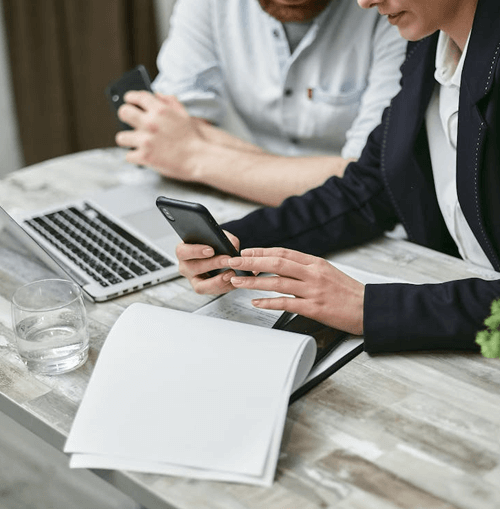Repère Valgain illustration de l'équipe de soutien